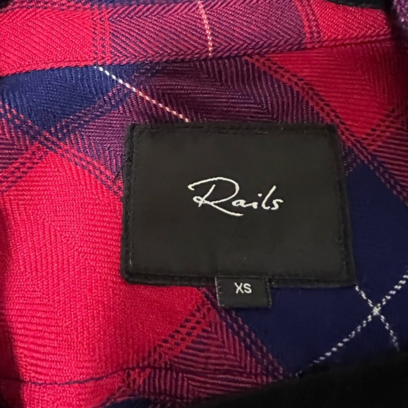 Rails Hunter Top in Red cherry size XS - Picture 6 of 6